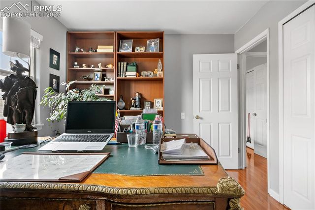 2925 S Vaughn Way, Aurora, CO 80014