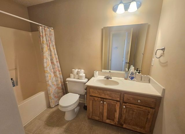 2410 Navigator Circle, Dalzell, SC 29040