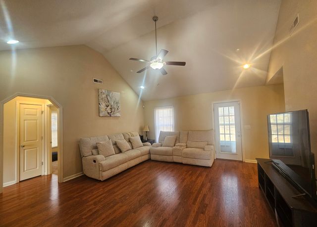 2410 Navigator Circle, Dalzell, SC 29040