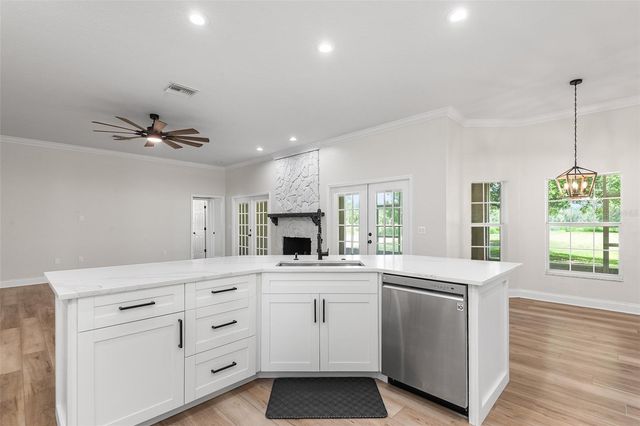 5820 E JOHNSON AVENUE, Haines City, FL 33844