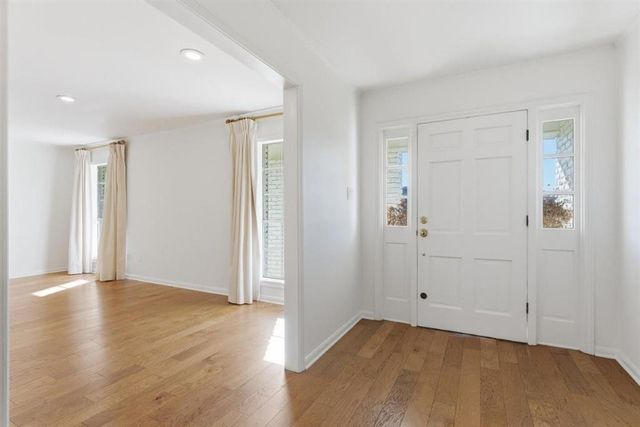 1200 Inverness Street, Lake Charles, LA 70605