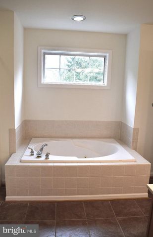 114 LATIGO CT, Stephens City, VA 22655
