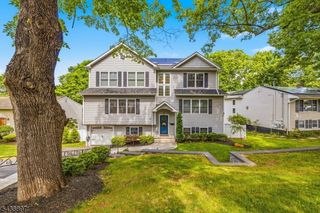46 Edgemere Rd, Livingston Twp., NJ 07039