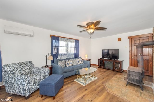 69 ALDER TER, Wantage Twp., NJ 07461