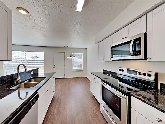 6550 Garden Trail Court, Houston, TX 77072