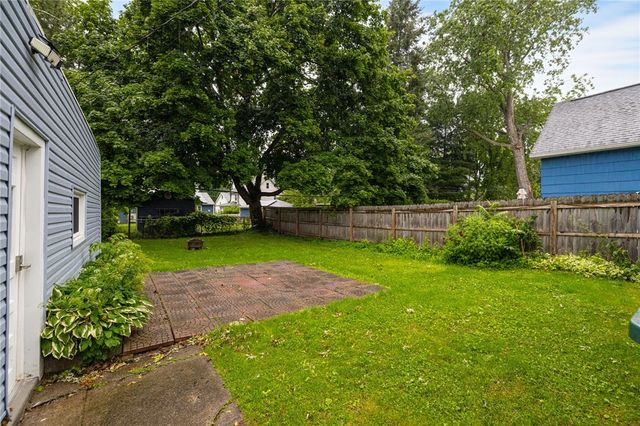 95 Akron Street, Rochester, NY 14609