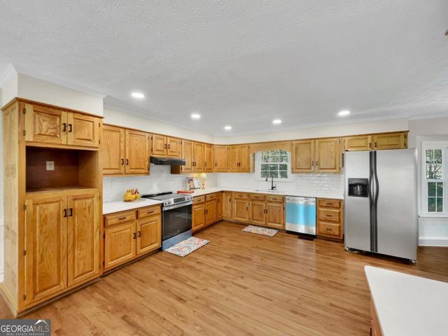 160 Kirkwood Drive, Athens, GA 30606