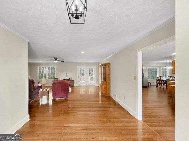 160 Kirkwood Drive, Athens, GA 30606
