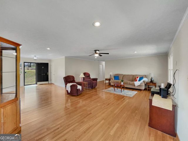 160 Kirkwood Drive, Athens, GA 30606
