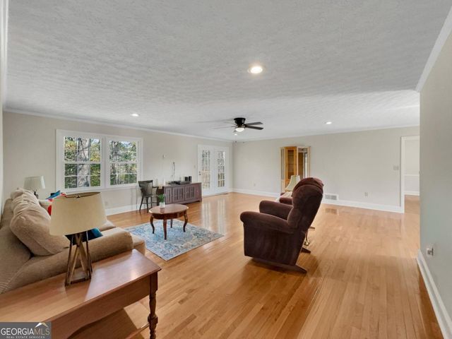 160 Kirkwood Drive, Athens, GA 30606