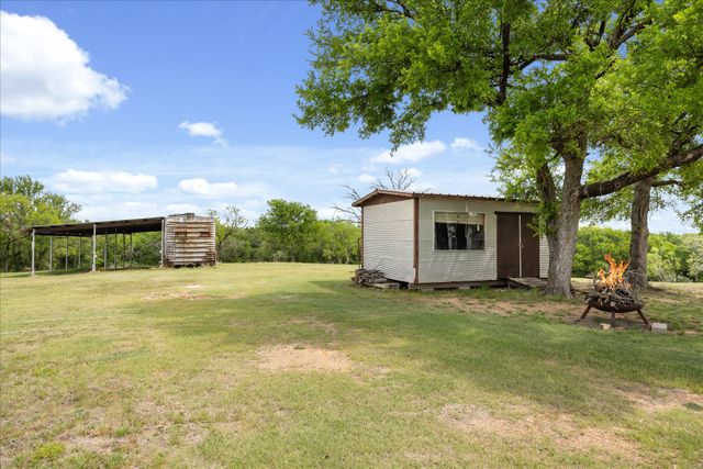 2290 N Fm 200, Rainbow, TX 76077