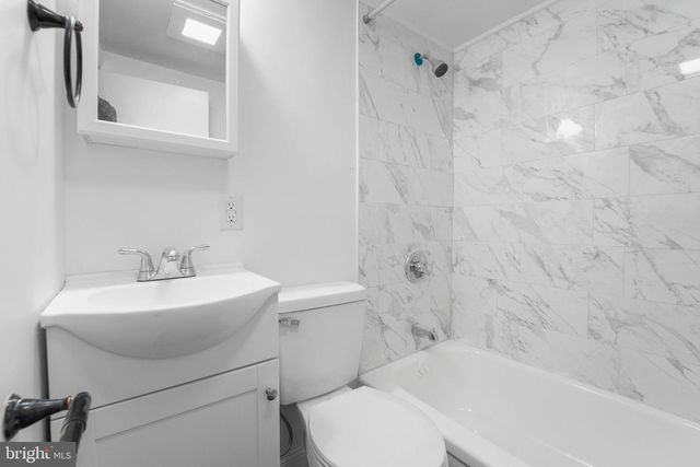 4031 IVINS AVE, Egg Harbor Township, NJ 08234