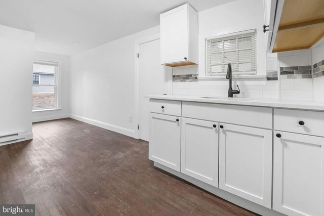 4031 IVINS AVE, Egg Harbor Township, NJ 08234