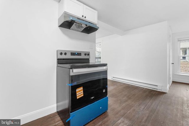 4031 IVINS AVE, Egg Harbor Township, NJ 08234