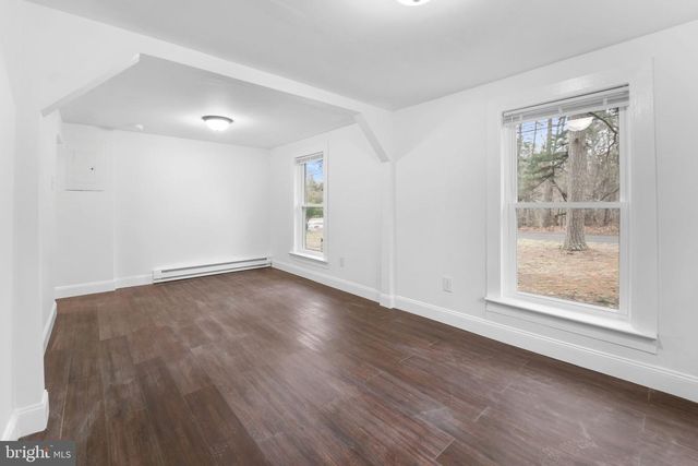 4031 IVINS AVE, Egg Harbor Township, NJ 08234