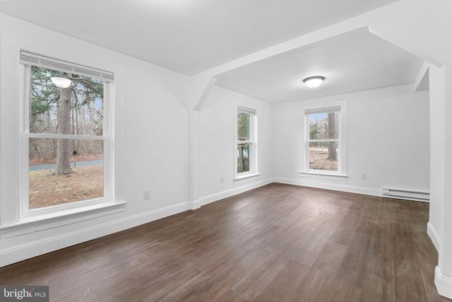 4031 IVINS AVE, Egg Harbor Township, NJ 08234