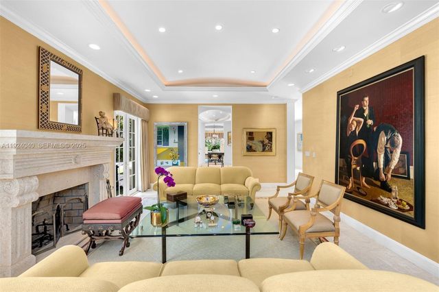 3460 S Moorings Way, Miami, FL 33133