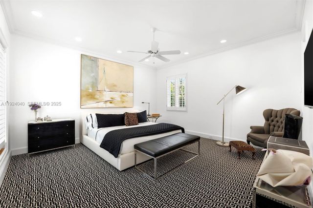 3460 S Moorings Way, Miami, FL 33133