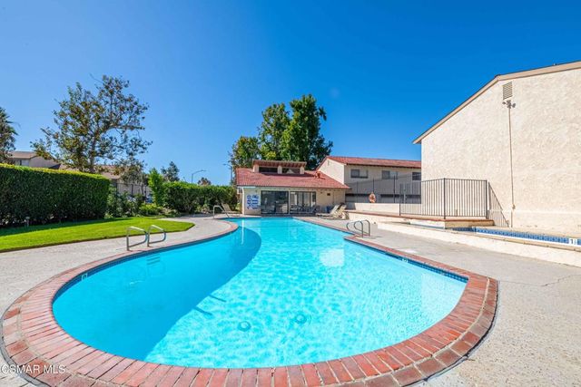 1392 Ramona Drive, Newbury Park, CA 91320