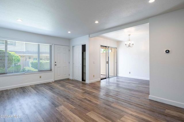 1392 Ramona Drive, Newbury Park, CA 91320