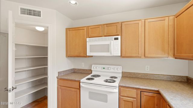 2981 N Cardell Circle, Tucson, AZ 85712