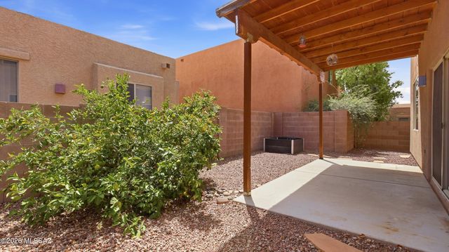 2981 N Cardell Circle, Tucson, AZ 85712
