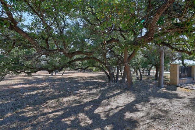 10913 Vista Heights DR, Georgetown, TX 78628