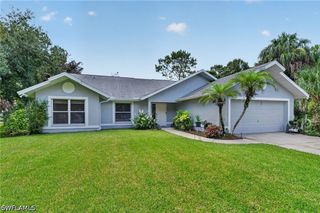 2581 4th AVE NE, Naples, FL 34120