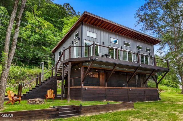 2095 E Hwy 25 70, Newport, TN 37821