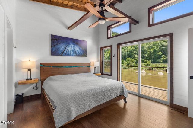 2095 E Hwy 25 70, Newport, TN 37821