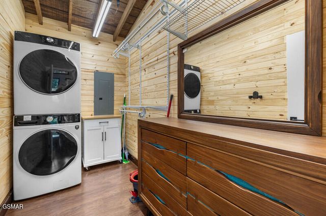 2095 E Hwy 25 70, Newport, TN 37821