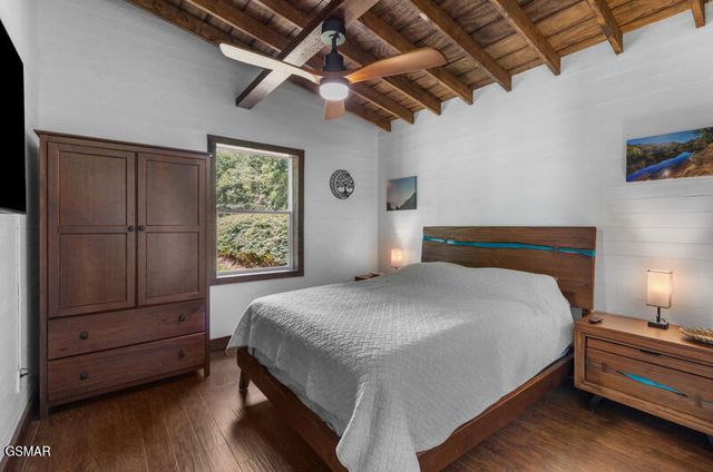 2095 E Hwy 25 70, Newport, TN 37821