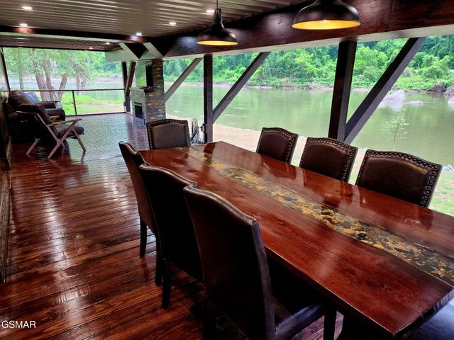 2095 E Hwy 25 70, Newport, TN 37821