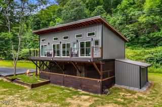 2095 E Hwy 25 70, Newport, TN 37821