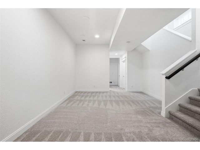 6829 E Archer Dr, Denver, CO 80230