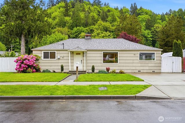 3608 SE 5th Place, Renton, WA 98058