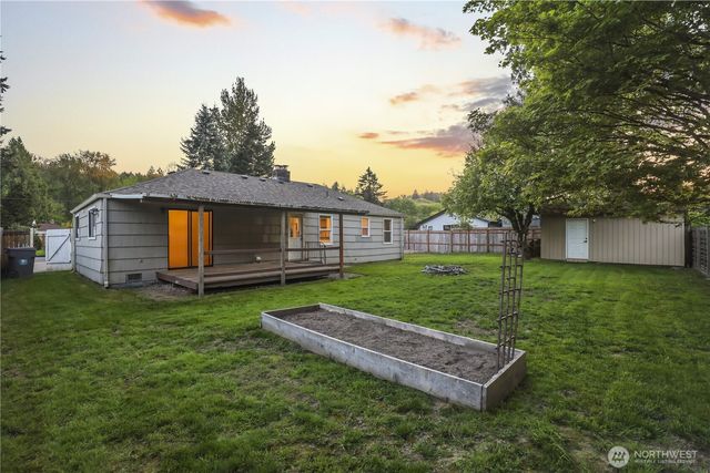 3608 SE 5th Place, Renton, WA 98058