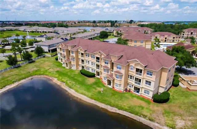 818 TERRACE RIDGE CIRCLE 818, Davenport, FL 33896