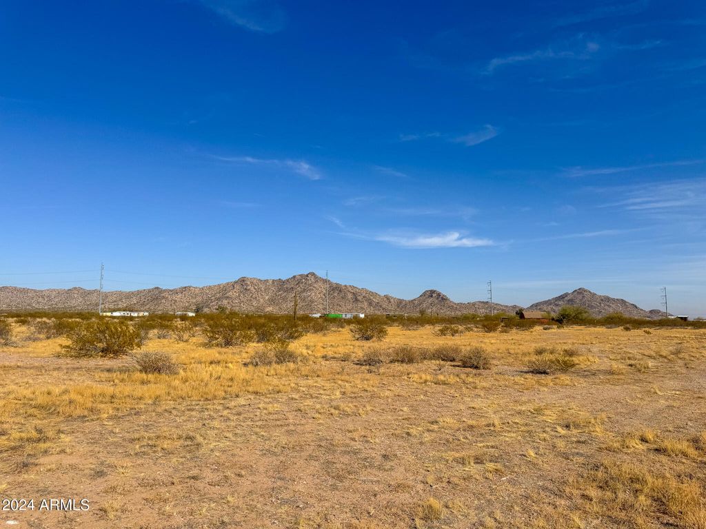 Image 10 of property listing at 0 N Silver Dog Way 2 Acres -- -, Maricopa, AZ 85138
