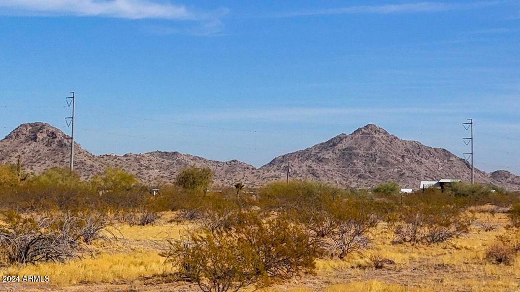 Image 9 of property listing at 0 N Silver Dog Way 2 Acres -- -, Maricopa, AZ 85138