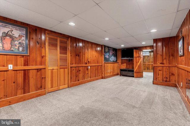 1186 KINGSLEY RD, Camp Hill, PA 17011