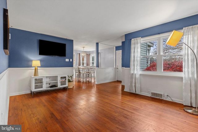 1186 KINGSLEY RD, Camp Hill, PA 17011