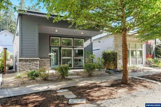 1831 Cousteau Lp SE, Salem, OR 97302