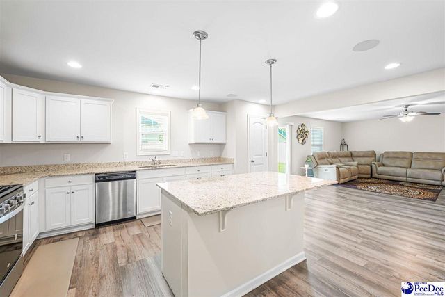 1017 Summer Duck Loop, Florence, SC 29501