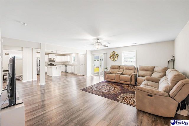 1017 Summer Duck Loop, Florence, SC 29501