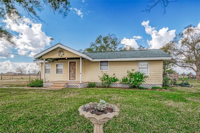 15932 Fm 442 Road, Needville, TX 77461
