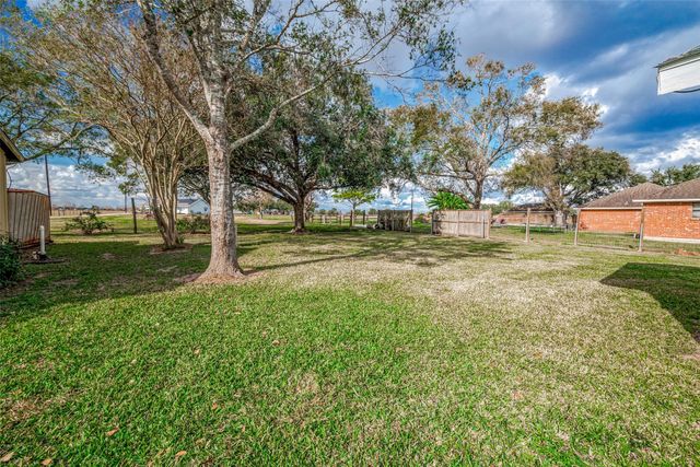 15932 Fm 442 Road, Needville, TX 77461