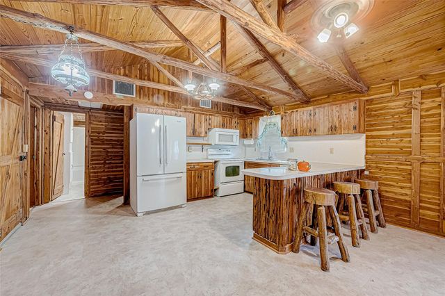 15932 Fm 442 Road, Needville, TX 77461
