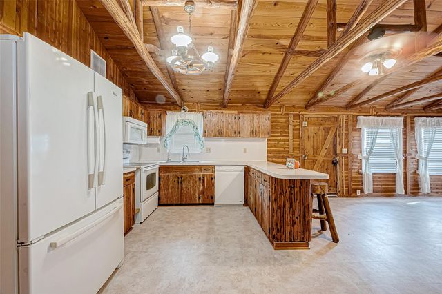 15932 Fm 442 Road, Needville, TX 77461
