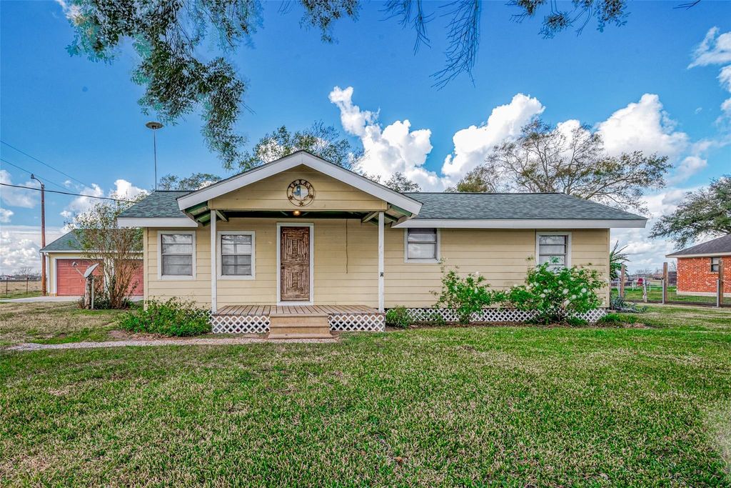 15932 Fm 442 Road, Needville, TX 77461
